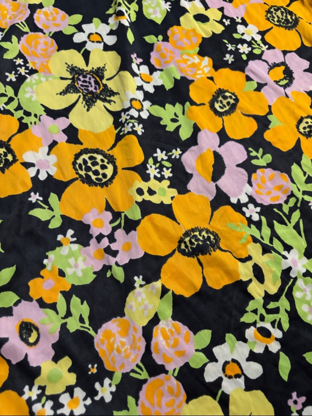 Vintage Bold Floral Maxi Dress with Keyhole Front and Umpire Waist - Picture 3 of 10